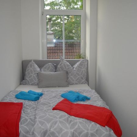 Nette Altbauwohnung Nur 10 Min Von Der City Вена Экстерьер фото